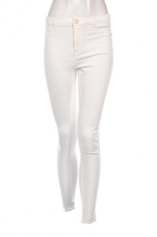 Damskie jeansy Perfect, Rozmiar M, Kolor Biały, Cena 30,99 zł