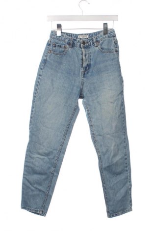 Damskie jeansy Pull&Bear, Rozmiar XS, Kolor Niebieski, Cena 24,99 zł