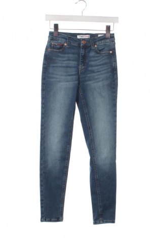 Damskie jeansy Tommy Jeans, Rozmiar XS, Kolor Niebieski, Cena 234,99 zł