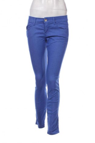 Damskie jeansy United Colors Of Benetton, Rozmiar L, Kolor Niebieski, Cena 72,99 zł