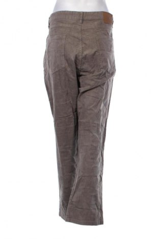 Damen Cordhose, Größe XXL, Farbe Braun, Preis 10,99 €