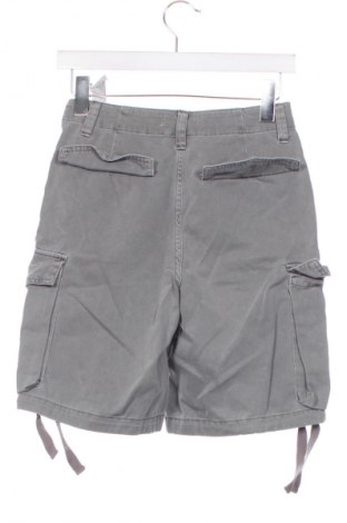 Damen Shorts Pull&Bear, Größe XXS, Farbe Grau, Preis € 9,72