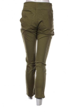 Damenhose Collection L, Größe M, Farbe Grün, Preis € 4,99