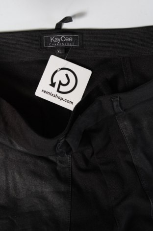 Pantaloni de femei Copenhagen Luxe, Mărime XL, Culoare Negru, Preț 134,99 Lei