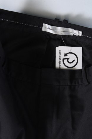 Pantaloni de femei In Wear, Mărime XS, Culoare Negru, Preț 159,59 Lei