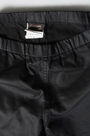 Damenhose Pieces, Größe S, Farbe Schwarz, Preis 8,99 €