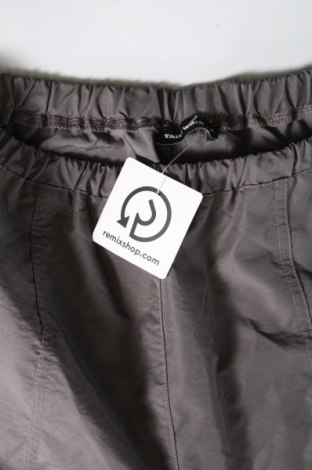 Pantaloni de femei Tally Weijl, Mărime M, Culoare Gri, Preț 95,99 Lei