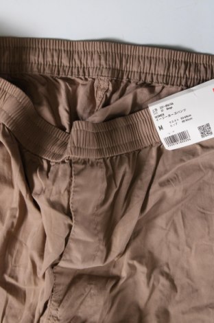 Damenhose Uniqlo, Größe M, Farbe Beige, Preis 27,99 €