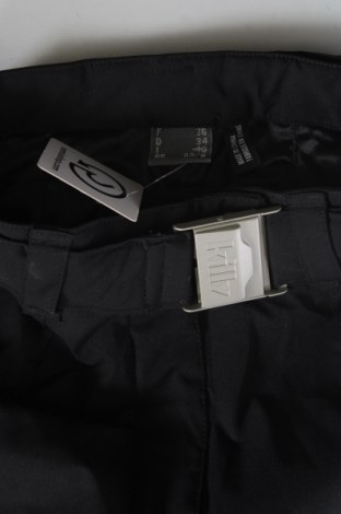 Pantaloni de damă pentru sporturi de iarnă, Mărime XS, Culoare Negru, Preț 322,99 Lei