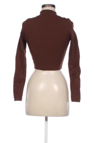 Damenpullover Stradivarius, Größe M, Farbe Braun, Preis 8,99 €