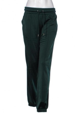 Pantaloni trening de femei Bershka, Mărime M, Culoare Verde, Preț 95,99 Lei