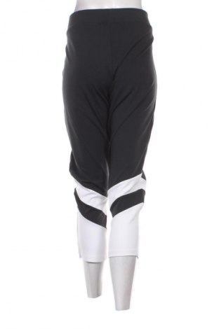 Damen Sporthose Sports, Größe XL, Farbe Schwarz, Preis 15,00 €