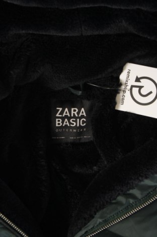 Γυναικείο μπουφάν Zara, Μέγεθος XS, Χρώμα Πράσινο, Τιμή 20,97 €