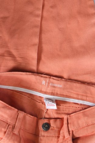 Kinderjeans Essentiel, Größe 8-9y/ 134-140 cm, Farbe Orange, Preis 20,92 €