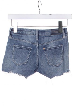 Kinderjeans H&M, Größe 7-8y/ 128-134 cm, Farbe Blau, Preis € 16,37