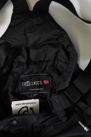 Dětská kombinéza pro zimní sporty  Trollkids, Velikost 18-24m/ 86-98 cm, Barva Černá, Cena  619,00 Kč