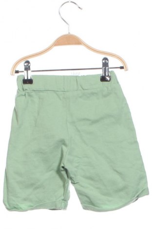 Kinder Shorts, Größe 2-3m/ 56-62 cm, Farbe Grün, Preis 5,99 €