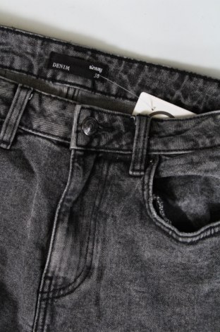 Herren Jeans Sinsay, Größe S, Farbe Grau, Preis 12,99 €