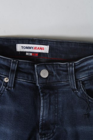 Мъжки дънки Tommy Jeans, Размер S, Цвят Син, Цена 132,99 лв.