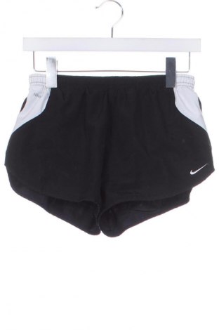 Pantaloni scurți de bărbați Nike, Mărime XS, Culoare Negru, Preț 86,73 Lei