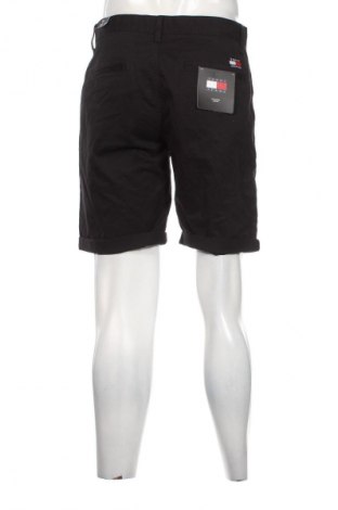 Męskie szorty Tommy Jeans, Rozmiar M, Kolor Czarny, Cena 423,99 zł