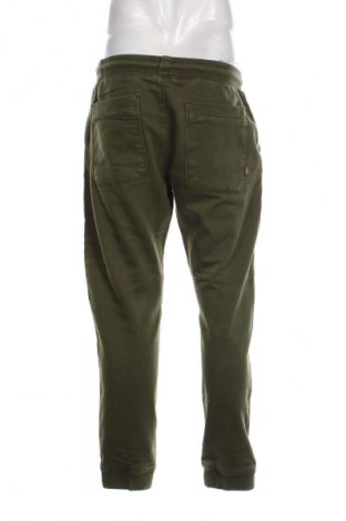 Herrenhose Cropp, Größe M, Farbe Grün, Preis € 15,99