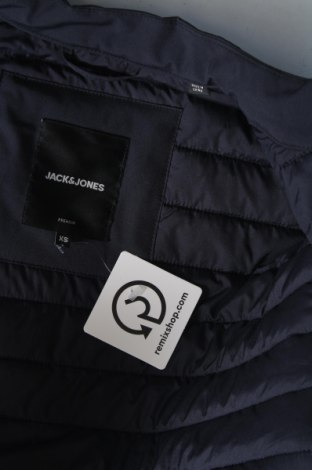 Мъжко яке Jack & Jones, Размер XS, Цвят Син, Цена 55,99 лв.