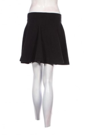Sukně H&M Divided, Velikost S, Barva Černá, Cena  59,00 Kč