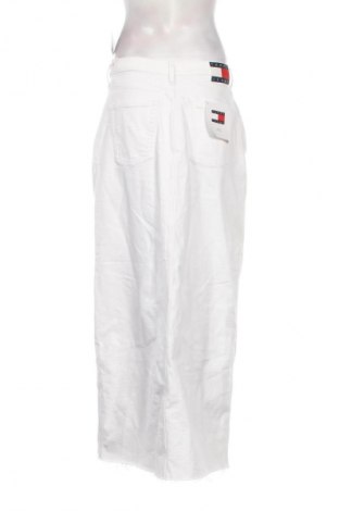 Sukně Tommy Jeans, Velikost M, Barva Bílá, Cena  2 399,00 Kč