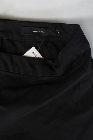 Φούστα Vero Moda, Μέγεθος XS, Χρώμα Μαύρο, Τιμή 10,24 €