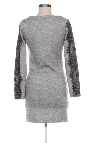 Ruha Unbranded, Méret S, Szín Szürke, Ár 1 369 Ft