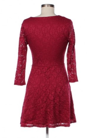 Kleid, Größe M, Farbe Rot, Preis 8,99 €