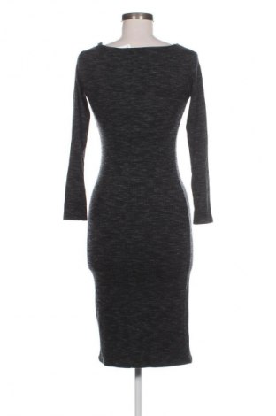 Kleid Bershka, Größe M, Farbe Mehrfarbig, Preis € 7,26