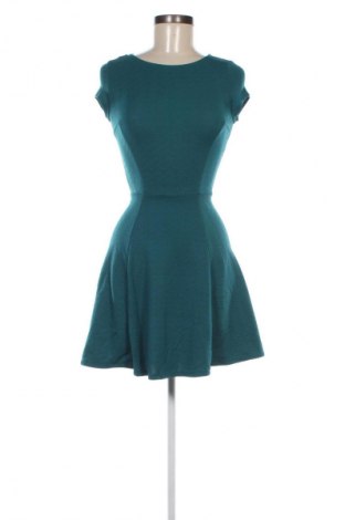 Kleid Bershka, Größe S, Farbe Blau, Preis € 8,99