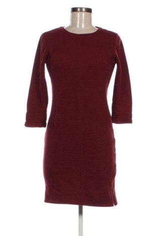 Kleid District, Größe S, Farbe Rot, Preis € 14,91