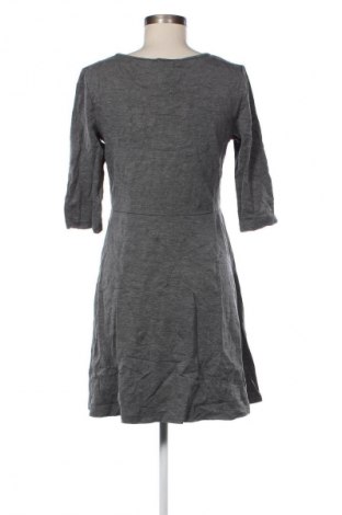 Kleid Esmara, Größe M, Farbe Grau, Preis € 9,99