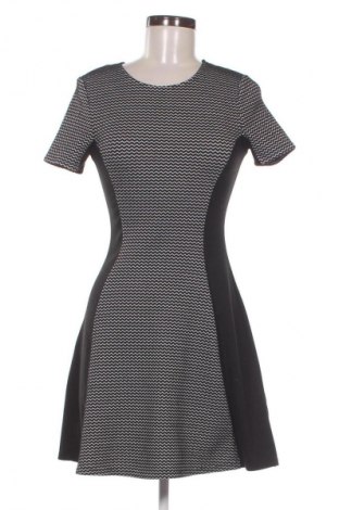 Kleid H&M Divided, Größe S, Farbe Mehrfarbig, Preis 9,99 €