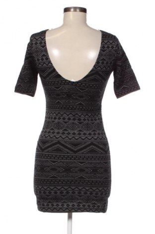 Rochie H&M Divided, Mărime M, Culoare Negru, Preț 28,99 Lei