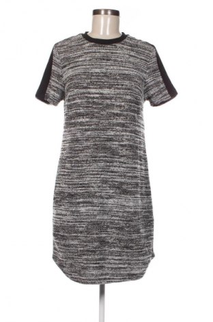 Kleid New Look, Größe M, Farbe Mehrfarbig, Preis 10,99 €