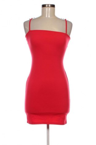 Kleid Pretty Little Thing, Größe M, Farbe Rot, Preis 20,99 €