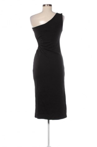 Kleid Stradivarius, Größe L, Farbe Schwarz, Preis € 13,99