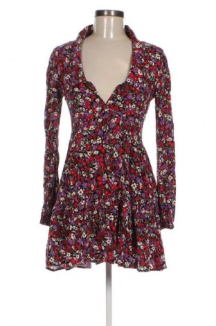 Kleid Stradivarius, Größe S, Farbe Mehrfarbig, Preis 14,84 €