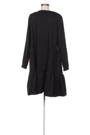 Kleid Tchibo, Größe XL, Farbe Schwarz, Preis 20,99 €