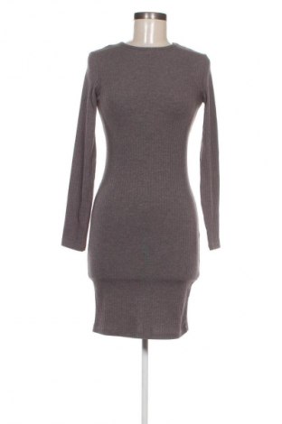 Kleid Terranova, Größe S, Farbe Grau, Preis € 5,99