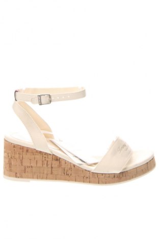 Szandálok Tommy Hilfiger, Méret 38, Szín Ekrü
, Ár 41 959 Ft