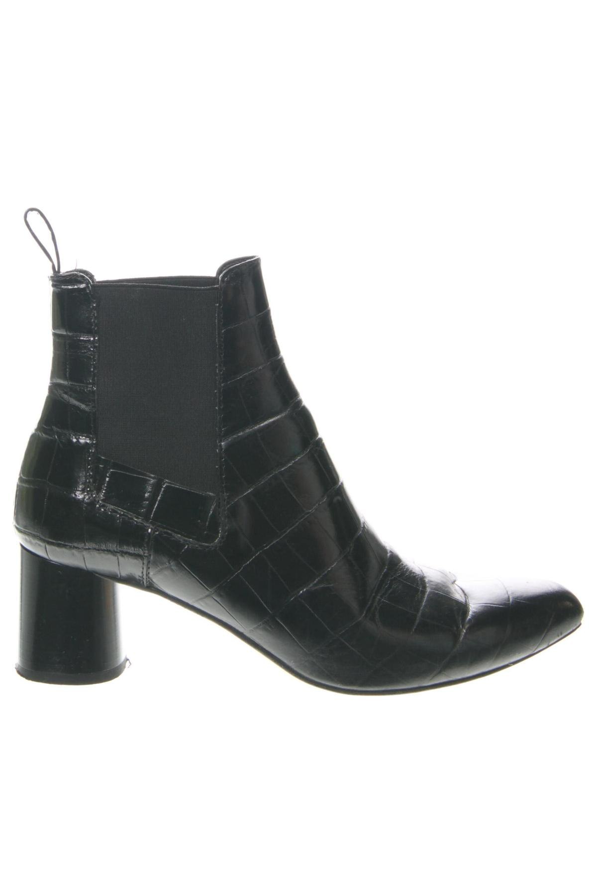 Damen Stiefeletten Zara, Größe 38, Farbe Schwarz, Preis 20,92 €