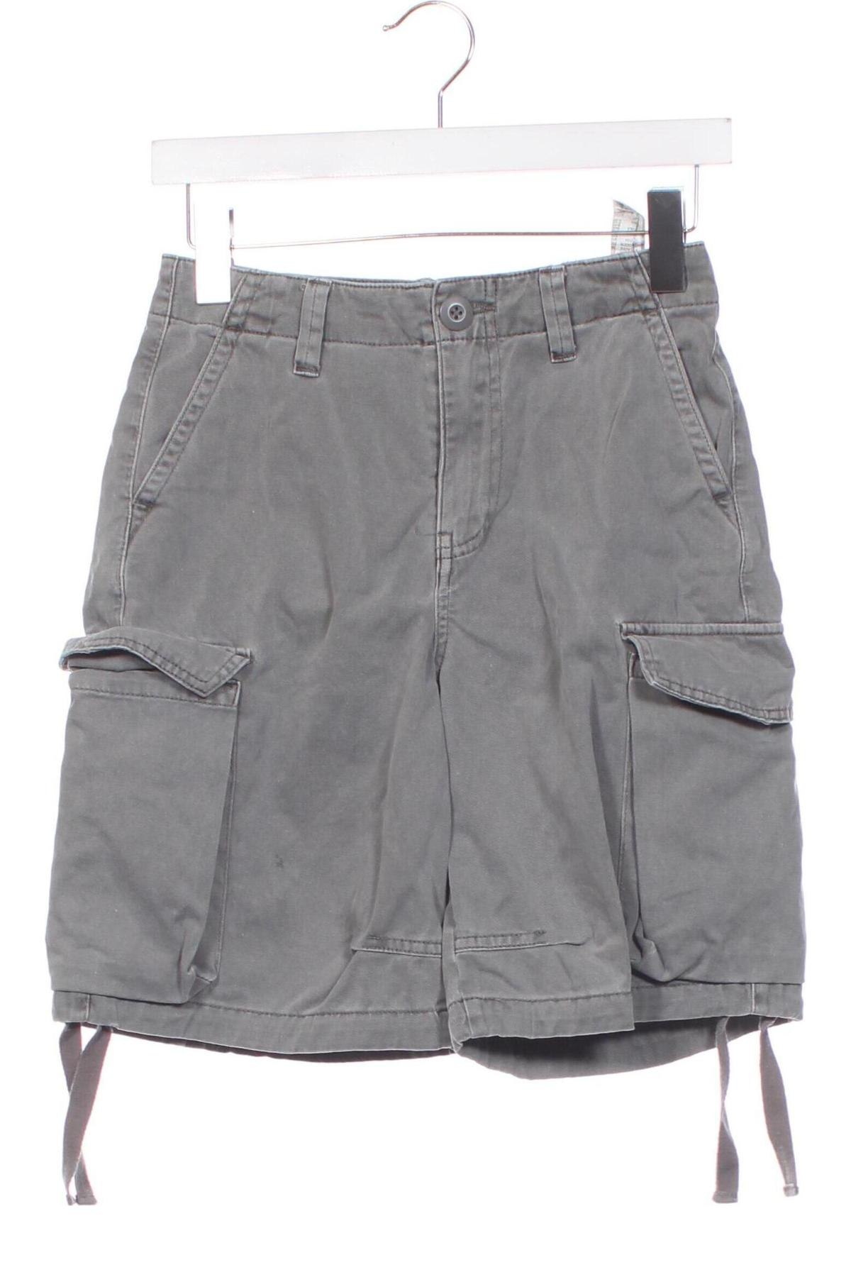 Damen Shorts Pull&Bear, Größe XXS, Farbe Grau, Preis € 9,72