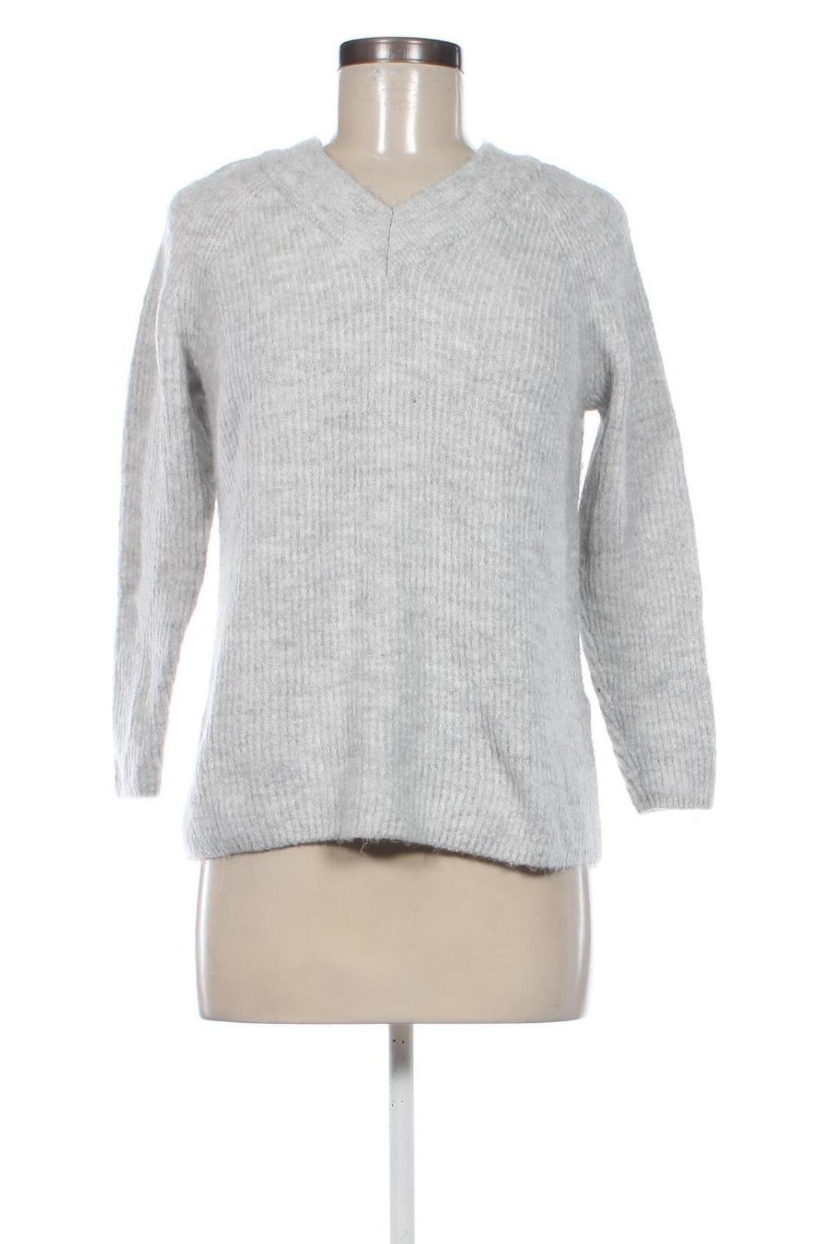 Damenpullover C&A, Größe M, Farbe Grau, Preis 13,99 €