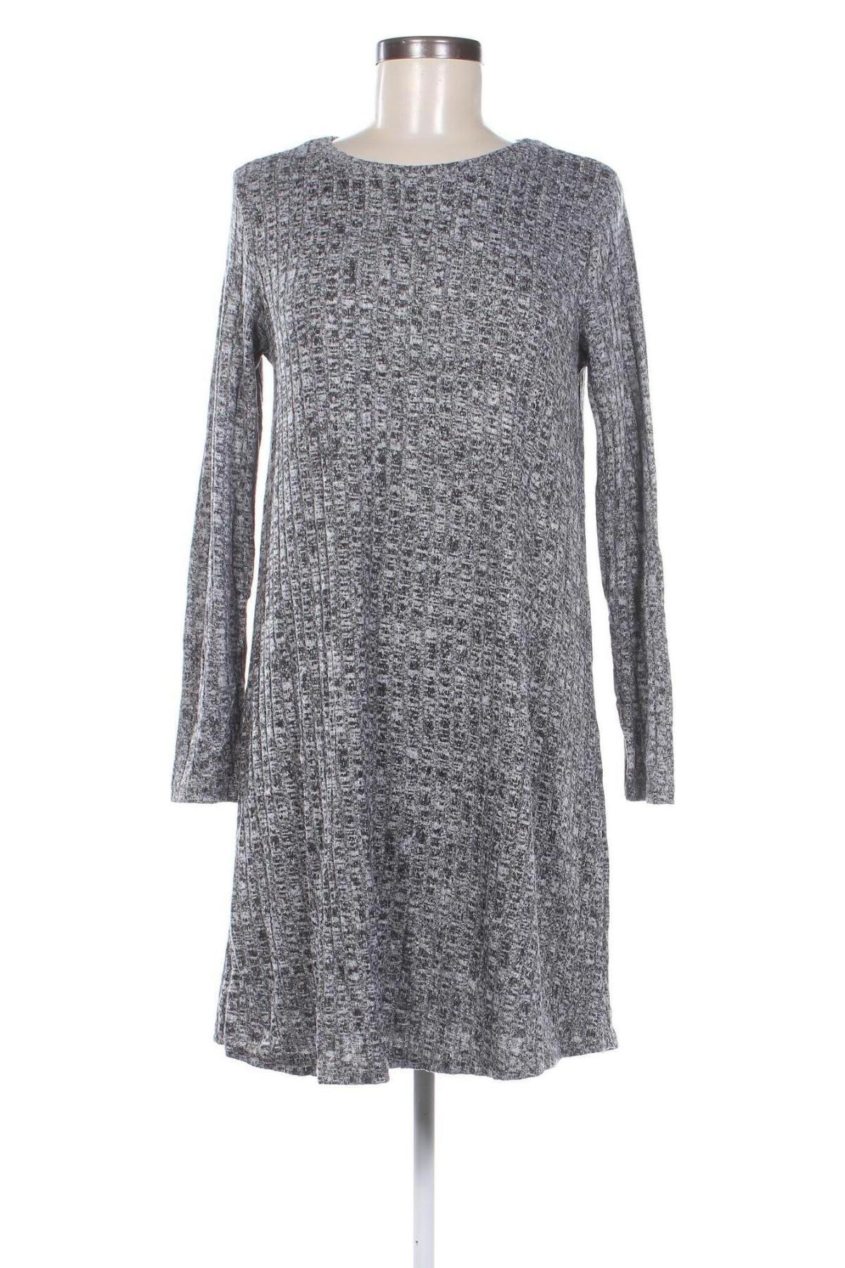 Kleid Janina, Größe M, Farbe Grau, Preis 20,99 €