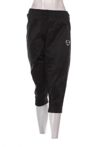 98 Nike, Veľkosť S, Farba Čierna, Cena  26,95 €